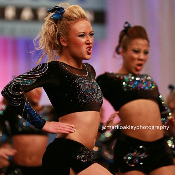ICONIC Maryland Twisters F5 Cheer Uniform - Picture 3 of 5